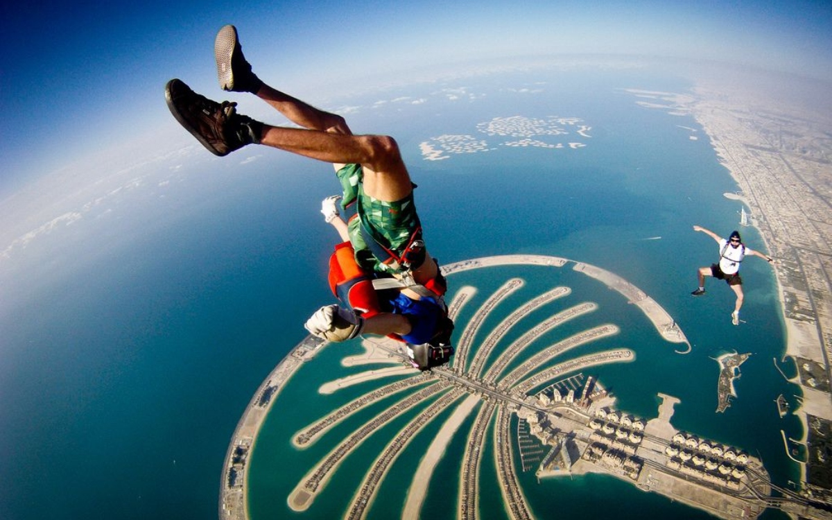 sky-dive dubai